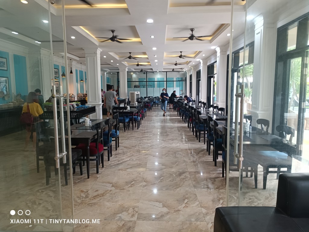 Breakfast Buffet Thanh Binh Riverside Hotel, Vietnam ⋆ tiny Tan